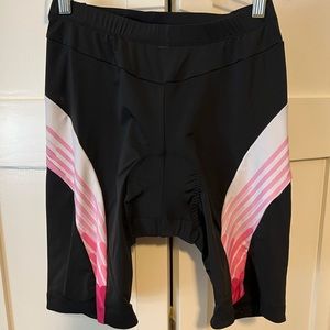 Womens padded cycling bike shorts size XL like new condition.